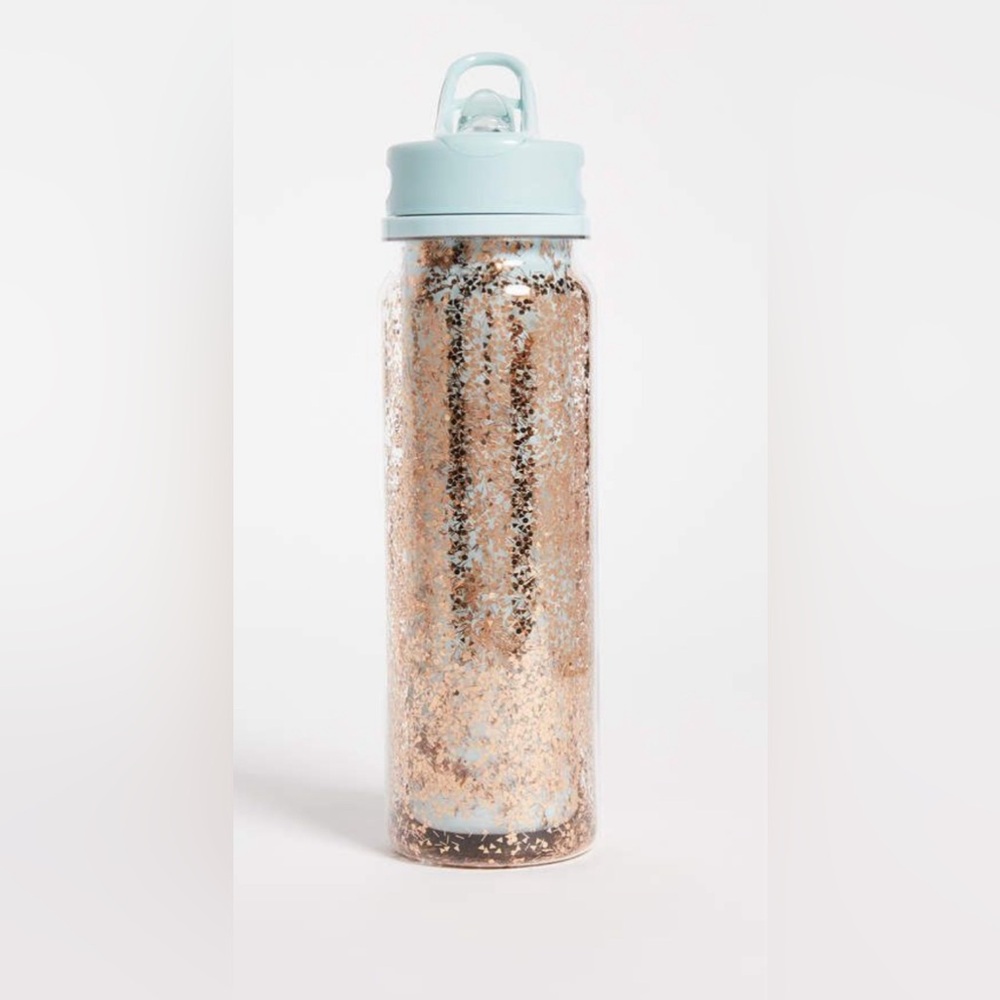 BAN.DO
Glitter Bomb Ice Blue Water Bottle